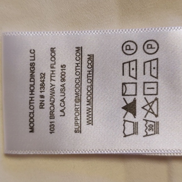 ModCloth White Ivory Floral Lace Short Sleeve Scallop Mini Dress Size 12 - Picture 9 of 9